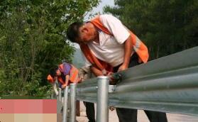 ٲo(h)ڰzy(c)ͨ܇(ch)