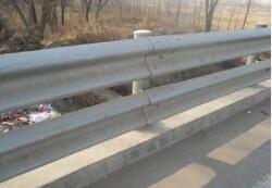 波形護(hù)欄板熱浸塑防腐層的相關(guān)標(biāo)準(zhǔn)