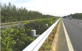 宣城金寶圩環(huán)圩公路 將全部安裝波形防撞護(hù)欄