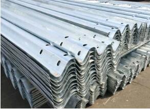 波形護(hù)欄板的鍍鋅工藝過程