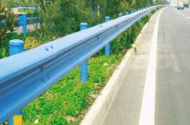 如何降低高速波形護欄板的維修價格